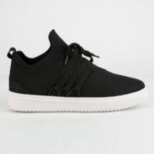 Steve Madden Black Sneakers